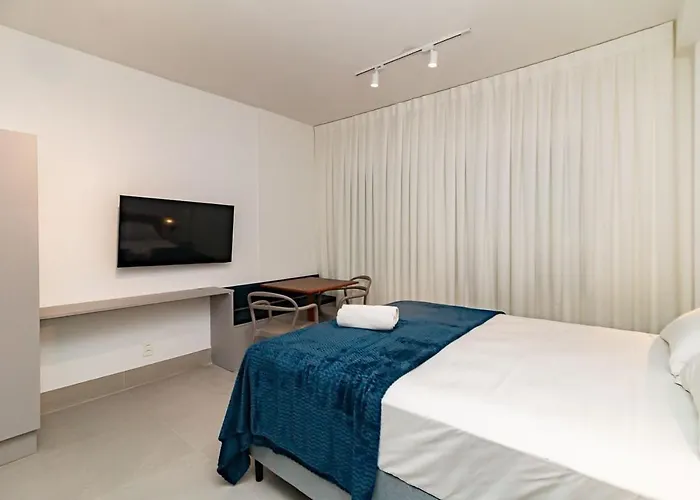 Completo A 450 M Do Consulado Apartment *